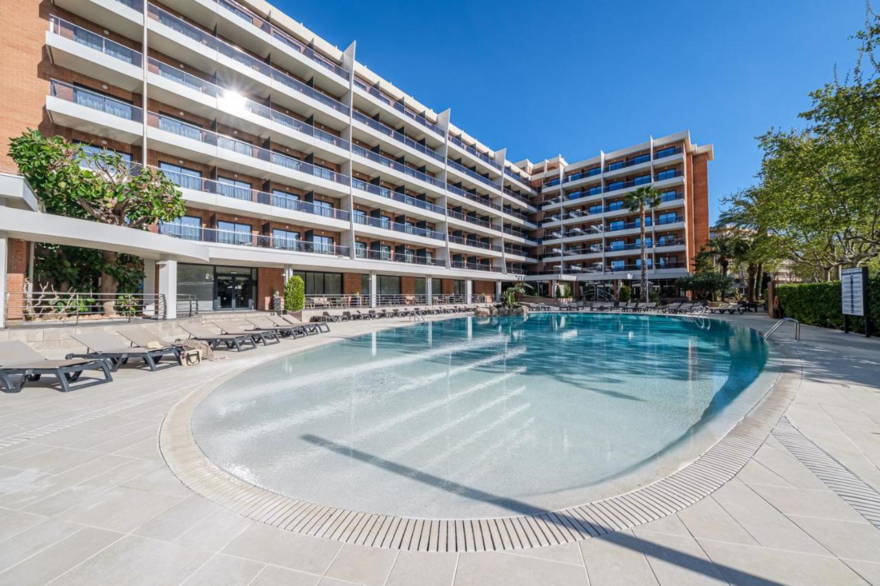 California Garden 3*