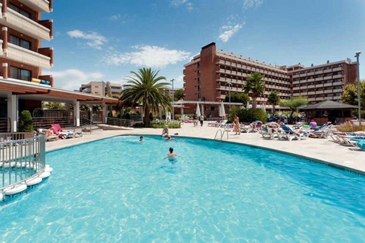California Garden Hotel 3*