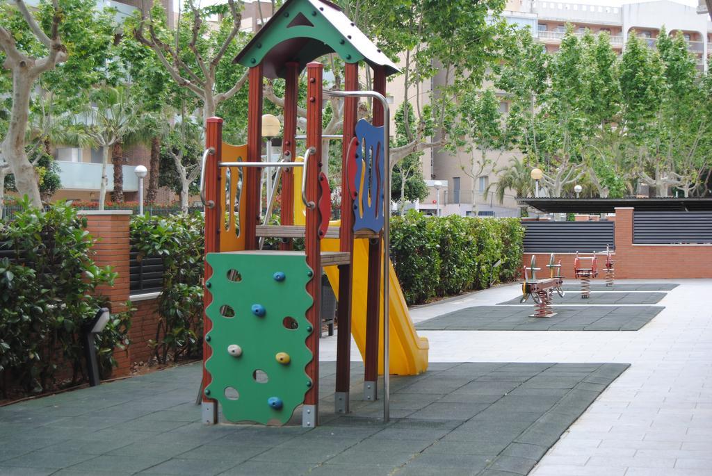California Garden 3*